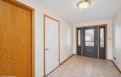 2205 NW 1st Avenue, Waverly, IA 50677