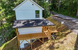 62 Toms Park Circle, Hendersonville, NC 28792