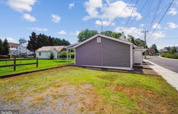4 MAPLE AVE, WALKERSVILLE, MD 21793