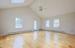 16 9th Street, Leominster, MA 01453