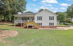 602 Beverly Way Way, Woodstock, GA 30188