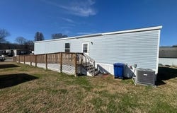 8650 LU LN, OOLTEWAH, TN 37363