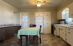 401 S Delaware Avenue, Platte, SD 57369