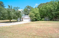 2330 Pigeon Roost Road, Byhalia, MS 38611