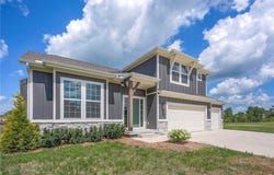 1632 N 157th Lane, Basehor, KS 66007