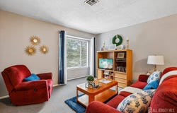 4 Nicholas Court, Spotswood, NJ 08884