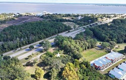 250-252 Hwy 90, Bay Saint Louis, MS 39520