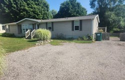 913 E Lewis Street, Whitehall, MI 49461