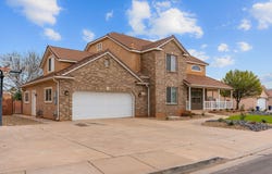 1974 N SAGEBRUSH Dr, Santa Clara, UT 84765