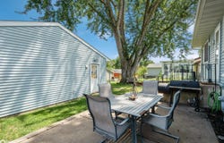 271 Lynda Drive NW, Cedar Rapids, IA 52405