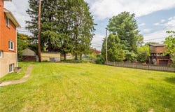 1313 Royal Oak Rd, Pittsburgh, PA 15220