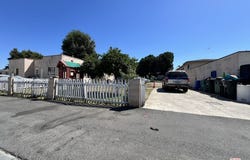 1073 Walnut St, Tustin, CA 92780