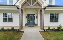 5601 W KYLE St, Texarkana, TX 75503