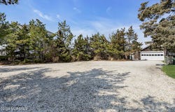 104 Mathis Place, Mantoloking, NJ 08738
