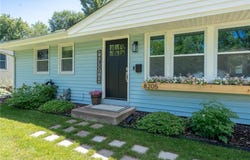 8205 W 34 1/2 Street, Saint Louis Park, MN 55426