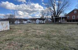49 Holcombe Ave, New Castle, VA 24127