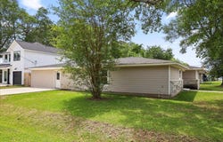 2505 Ave F, Nederland, TX 77627