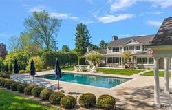 232 Guilford Road, Bloomfield Twp, MI 48304