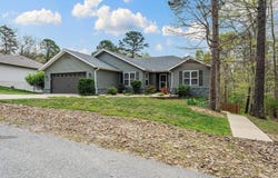 16 Winters  LN, Bella Vista, AR 72714