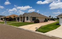 7432 Golf Drive, Mission, TX 78572