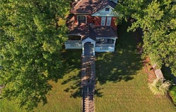 400 N 3rd Street, Atchison, KS 66002