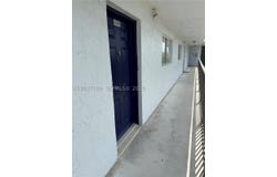 8710 N Sherman Cir, Miramar, FL 33025