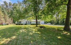 12137 Flynn Road, Sawyer, MI 49125