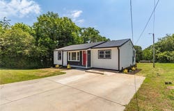 705 Laurel Avenue, Lexington, NC 27292