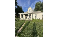 213 Grand Avenue W, Ottumwa, IA 52501