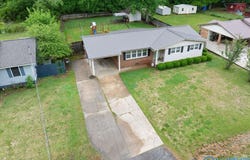 322 Woodall Lane, Scottsboro, AL 35768