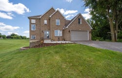 10501 Somerset Road, Cement City, MI 49233