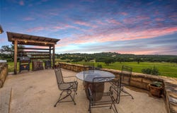 328 E Distant View DR, Fredericksburg, TX 78624