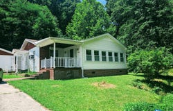 10632 Sandlick Road, Bee, VA 24217
