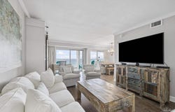 1600 Via Deluna Dr, Pensacola Beach, FL 32561