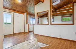 3801 Highway 382 NE, IA 52333