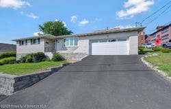 625 Cotter Street, Moosic, PA 18507