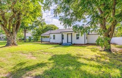 411 Elm Street, Paradise, TX 76073