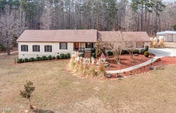 89 Mount Pleasant Lane, Manson, NC 27553