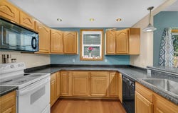 315 Elm Street S, Sauk Centre, MN 56378