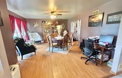36 E 3RD ST, FLORENCE, NJ 08518