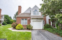 8041 CROSS CREEK CIRCLE, BREINIGSVILLE, PA 18031