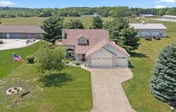 115 Lane 230 Jimmerson Lk, Angola, IN 46703