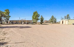 5740 Stern Drive, Las Cruces, NM 88001