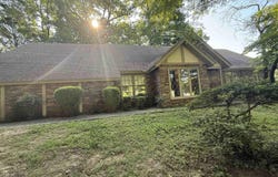 654 N Forrest Street, Forrest City, AR 72335-2851