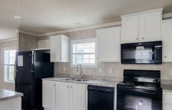 2145 N. Dixie Hwy, Lima, OH 45801