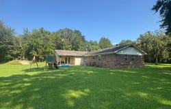 359 Burger Rd, Hartshorne, OK 74547