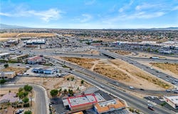 12033 Mariposa, Hesperia, CA 92345