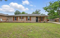 1632 Pecan Park Drive, Arlington, TX 76012