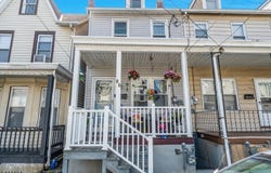 86 Summit Ave, Phillipsburg Town, NJ 08865-2453