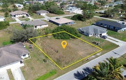 4508/4510 25th Street SW, Lehigh Acres, FL 33973